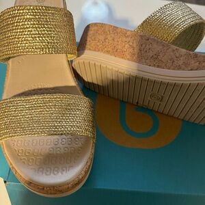 Women’s resort wear wedge cork heels size 10